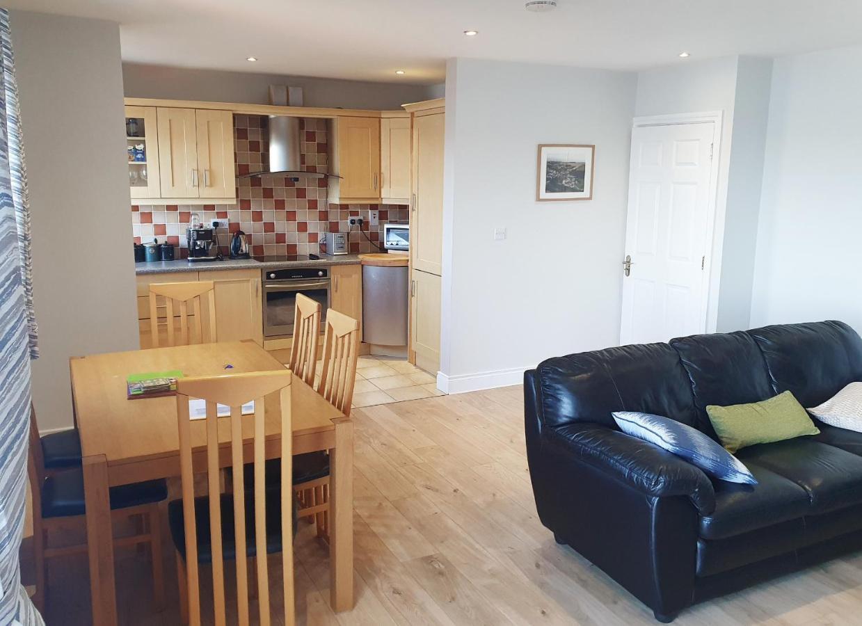 Ballycotton Holiday Apartment No 6 By Trident Holiday Homes Zewnętrze zdjęcie